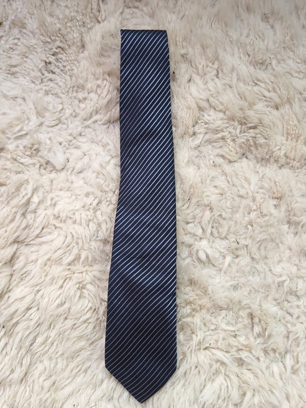 Giorgio Armani Silk Tie Navy Blue Silver Cream Diagonal Striped Jacquard Italy